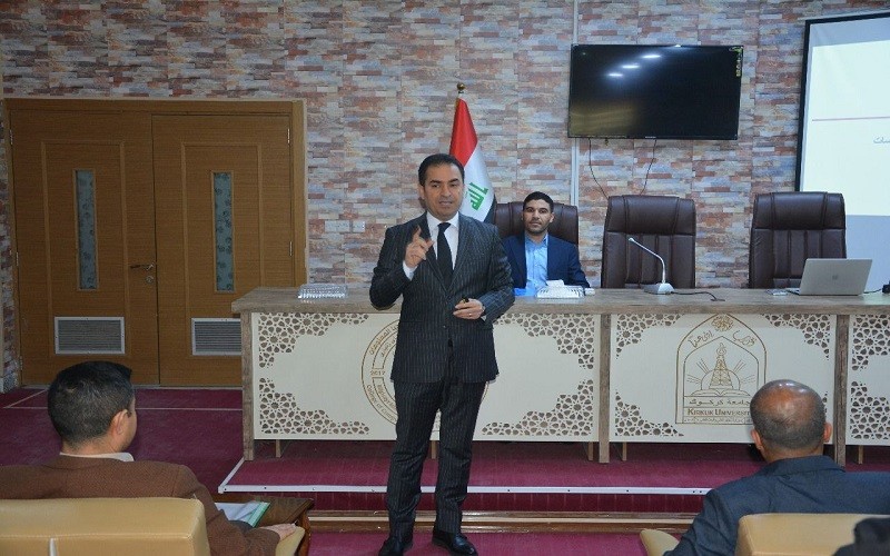 كلية علوم الحاسوب ...