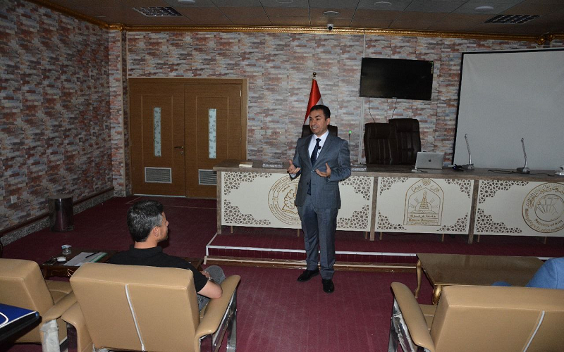 كلية علوم الحاسوب ...