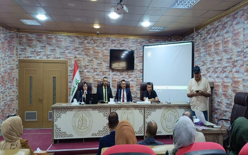 كلية علوم الحاسوب وتكنولوجيا المعلومات تنظم ندوة توعوية