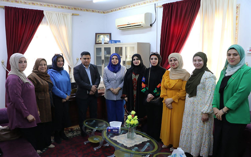 كلية علوم الحاسوب وتكنولوجيا المعلومات تنظم زيارة الى دار رعاية المسنين (2)