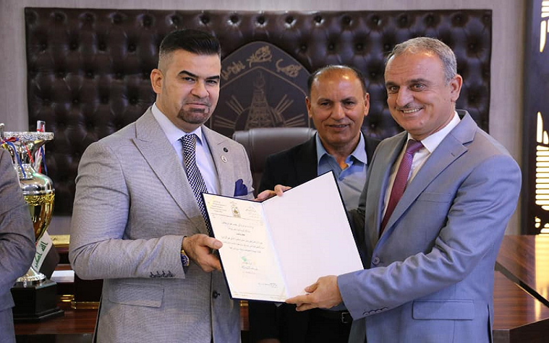 The university president honors the winning teams in the Iraqi university championships