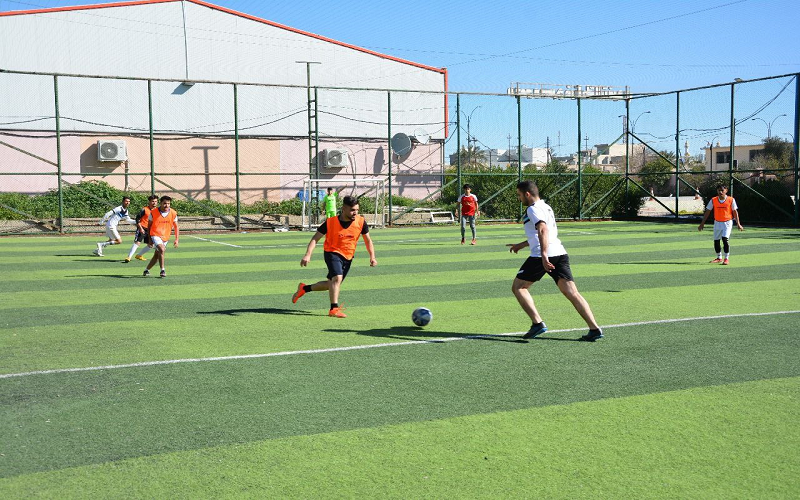 كلية علوم الحاسوب وتكنولوجيا المعلومات تنظم بطولة كرة القدم الخماسية