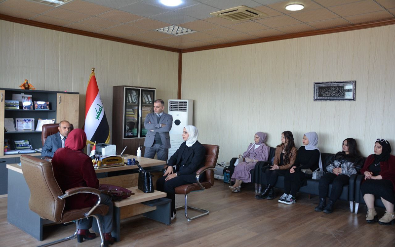 كلية علوم الحاسوب وتكنولوجيا المعلومات تستقبل زيارة علمية 