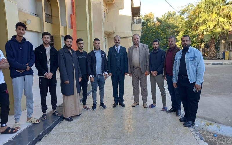 عميد كلية علوم الحاسوب وتكنولوجيا المعلومات يتفقد الأقسام الداخلية