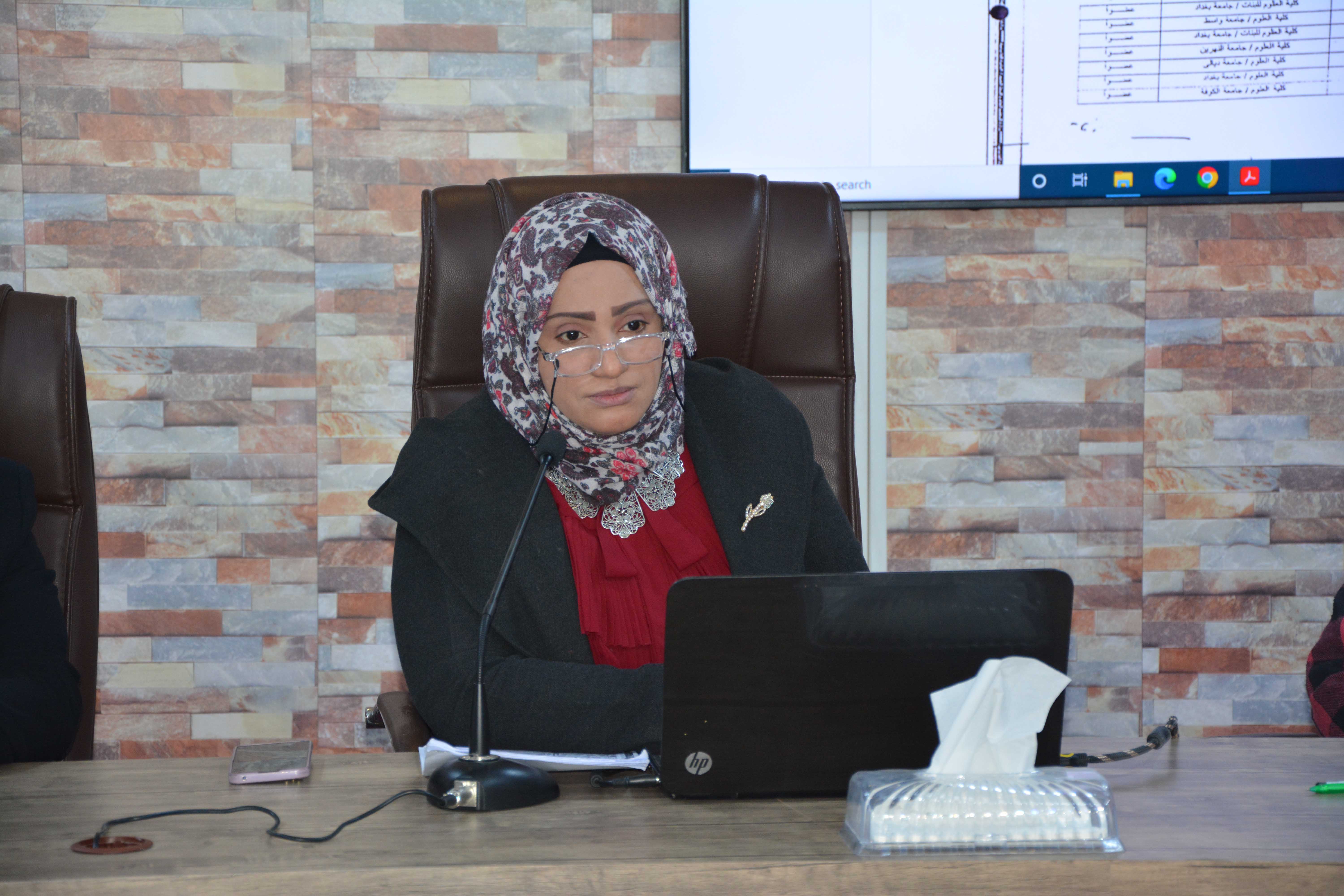 ورشة عمل في كلية علوم الحاسوب وتكنولوجيا المعلومات حول معايير الاعتماد البرامجي