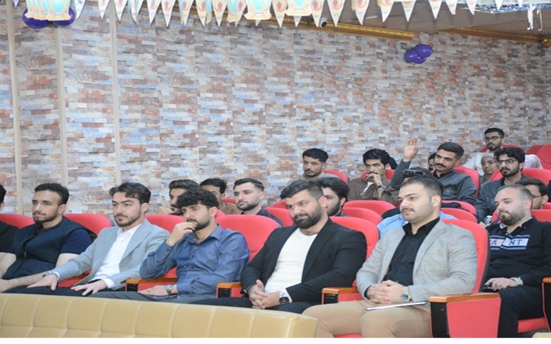 كلية علوم الحاسوب تنظم ندوة علمية حول السيرة الذاتية في عصر الذكاء الاصطناعي