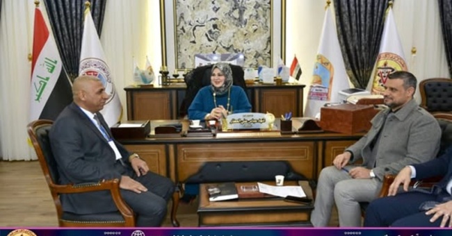 زيارة الفريق التقييمي التابع للجنة المركزية لتقييم مختبرات كليات الجامعة إلى الكلية 