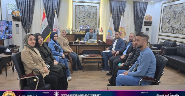 اللجنة المركزية للتدقيق والرقابة الداخلية تزور الكلية 