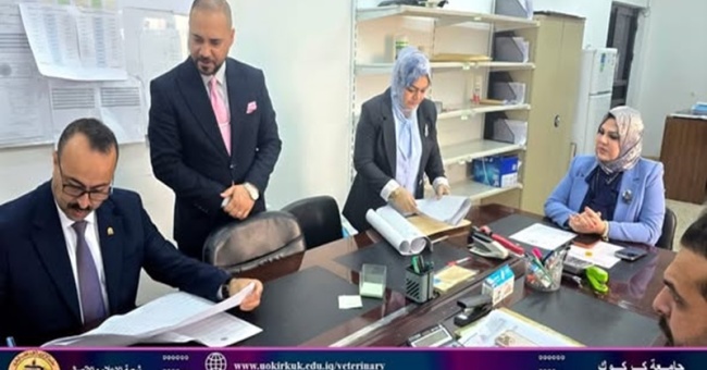 اللجنة المركزية لمتابعة آلية سير الامتحانات تزور كلية الطب البيطري 