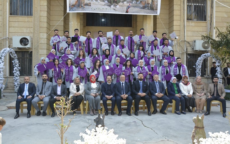 The College of Veterinary Medicine discusses college students’ graduation research