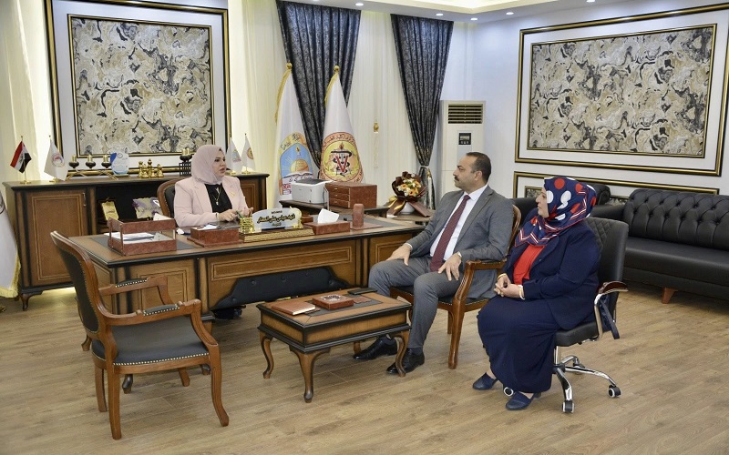 The Central Examinations Follow-up Committee inspects the College of Veterinary Medicine.