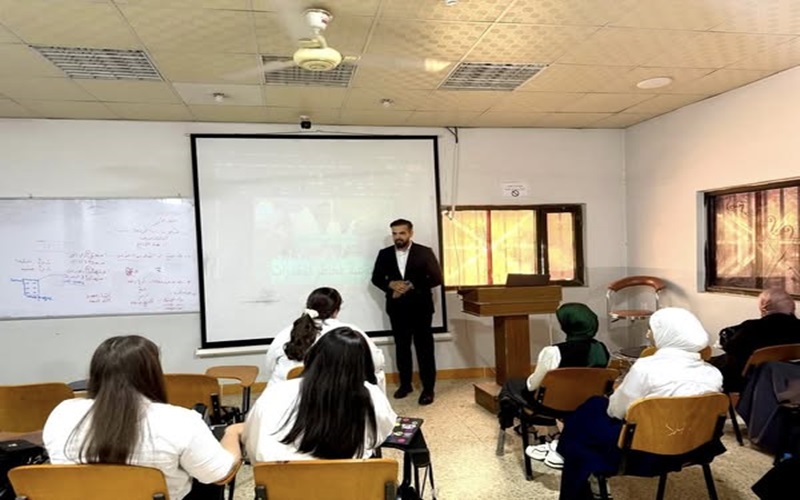  Veterinary Medicine organizes an awareness lecture on the dangers of drugs. 