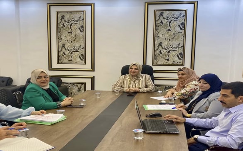 مجلس كلية الطب البيطري يعقد جلسة الاعتيادية .