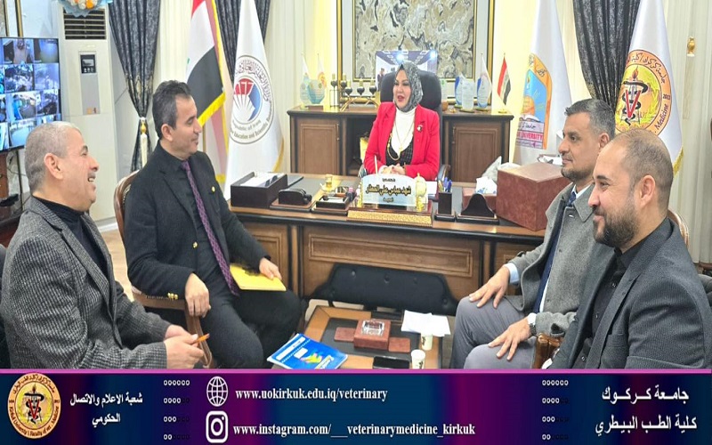 اللجنة المركزية لتقييم أداء شعبة الدراسات والتخطيط تزور الكلية